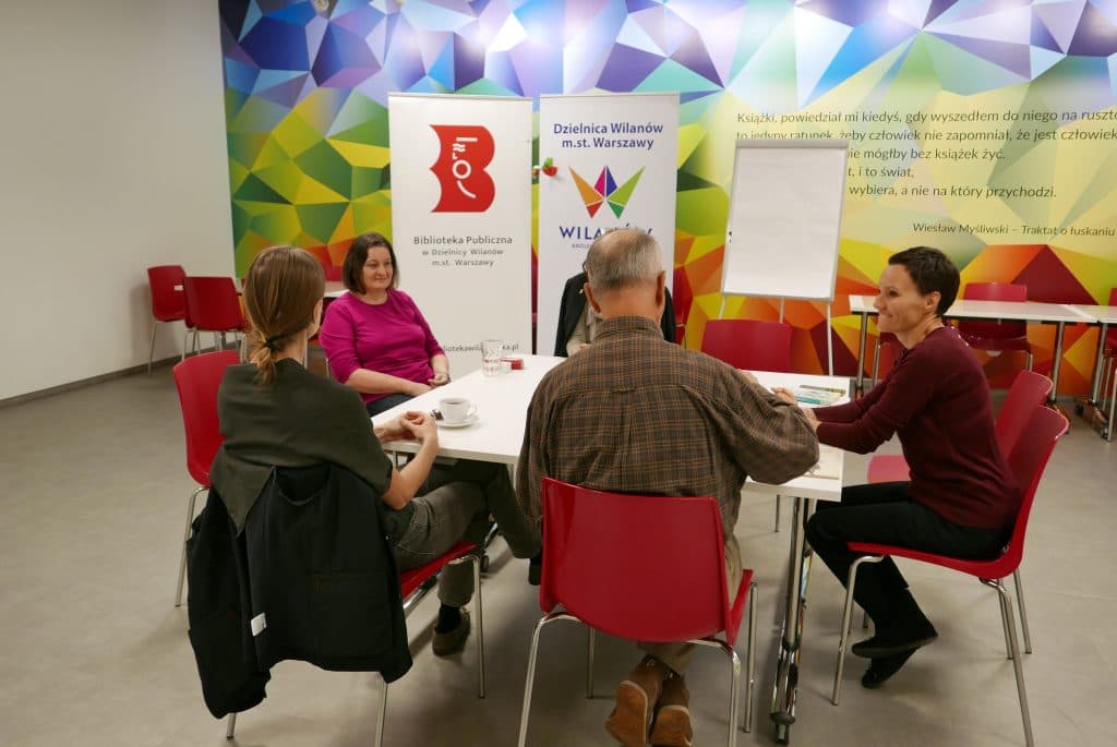 Dialogi w Bibliotece